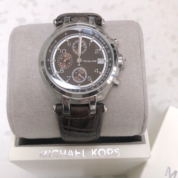 Michael Kors Watch Brown Crocodile Embossed Strap - Picture 2 of 5
